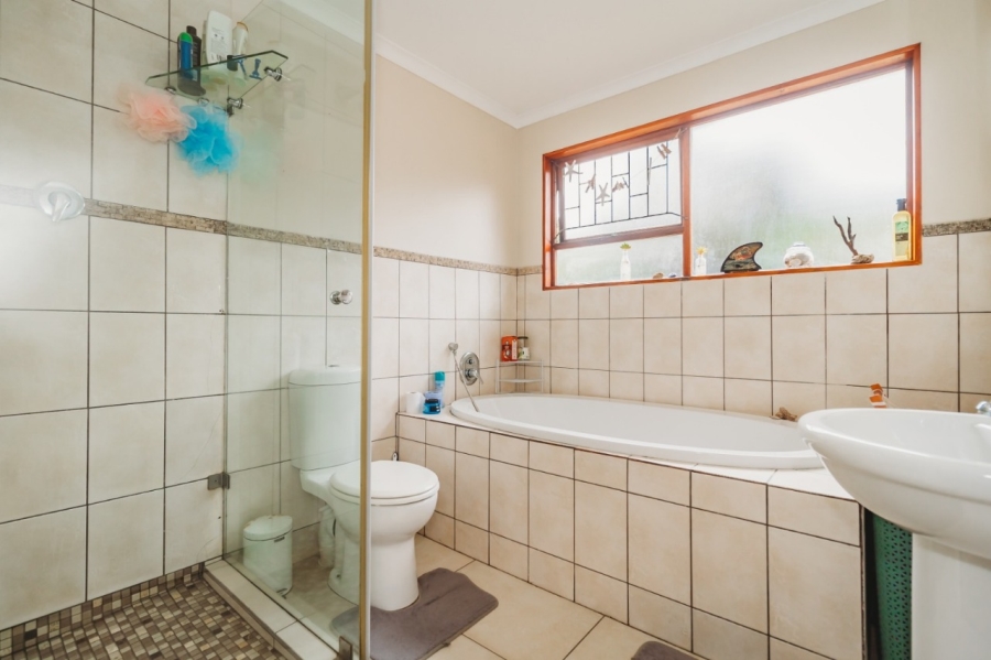 3 Bedroom Property for Sale in Wilderness Central Western Cape
